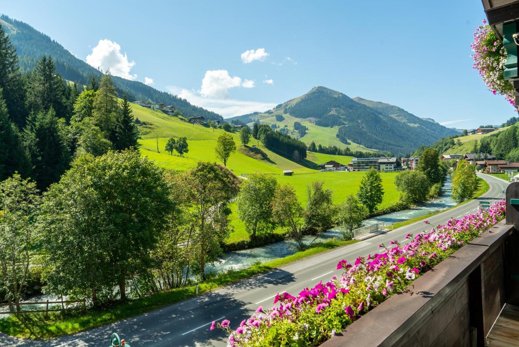 Villa Austria Saalbach Εξωτερικό φωτογραφία
